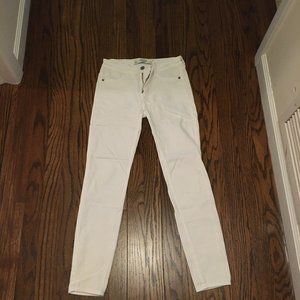 white abercrombie & fitch skinny jeans